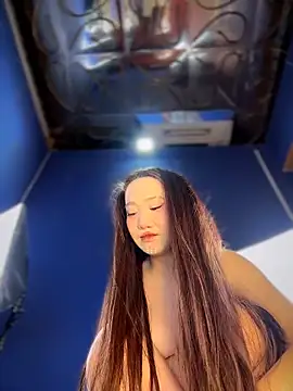 Asianpie  online show from 03-12-26, 12:39