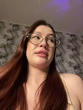 Snapshot of RinaCat chatting on 12-09-24, 11:36 RinaCat online show from 12-09-24, 11:36