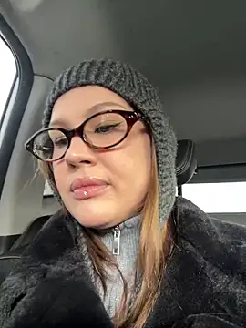 RinaCat online show from 11-14-25, 05:39