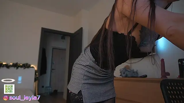 Snapshot of Sola_LI chatting on 12-07-24, 05:15 Sola LI online show from 12-07-24, 05:15