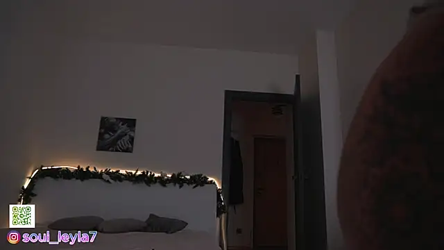 Snapshot of Sola_LI chatting on 12-09-24, 12:30 Sola LI online show from 12-09-24, 12:30