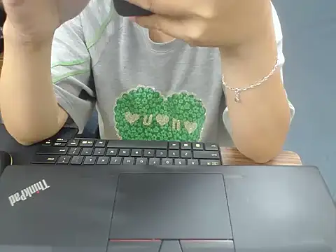 Snapshot of Haruka95 chatting on 05-27-26, 02:52 Haruka95 online show from 05-27-26, 02:52