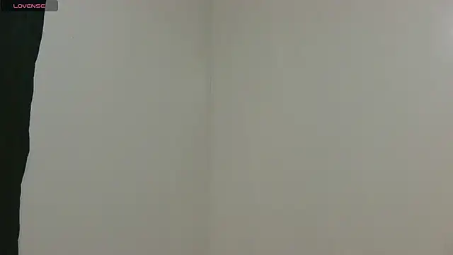 Snapshot of _luna_nyx chatting on 06-12-26, 05:28 luna nyx online show from 06-12-26, 05:28