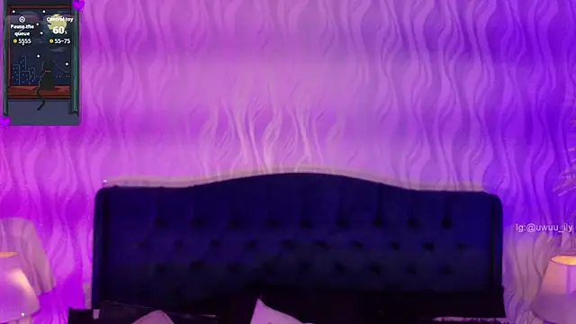 ANNE HONEY55 online show from 04-19-26, 12:54