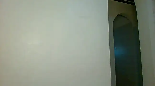 Snapshot of bigassbabe_001 chatting on 12-18-24, 03:15 bigassbabe 001 online show from 12-18-24, 03:15