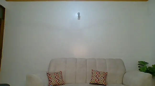 Snapshot of bigassbabe_001 chatting on 03-19-25, 02:48 bigassbabe 001 online show from 03-19-25, 02:48