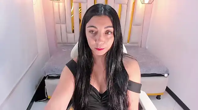 Karla hernandez  online show from 03-10-25, 10:59