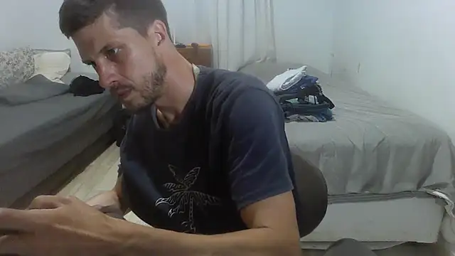 Snapshot of prorafadodoce chatting on 12-03-25, 12:18 prorafadodoce online show from 12-03-25, 12:18