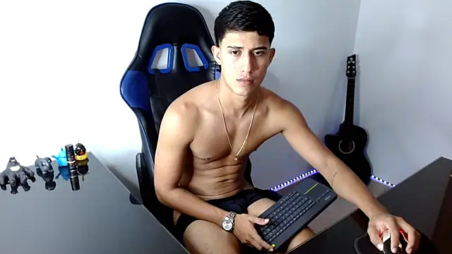 Juan da01 online show from 12-10-24, 01:32
