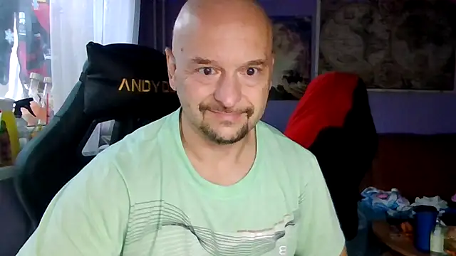 Sports-beast online show from 10-15-25, 05:51