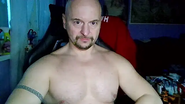 Snapshot of Sports-beast chatting on 01-13-26, 06:51 Sports-beast online show from 01-13-26, 06:51