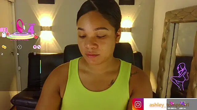 ashley Tompson1 online show from 03-12-25, 12:36
