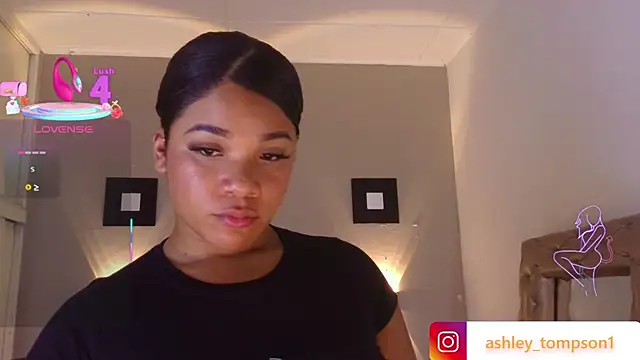 ashley Tompson1 online show from 03-21-25, 12:28