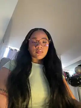 Snapshot of ashley_Tompson1 chatting on 03-05-26, 11:50 ashley Tompson1 online show from 03-05-26, 11:50