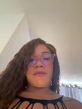 Snapshot of ashley_Tompson1 chatting on 05-22-26, 12:22 ashley Tompson1 online show from 05-22-26, 12:22