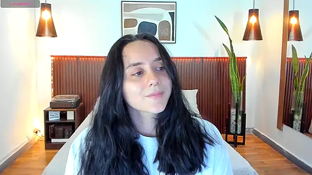 KatherineBond online show from 10-28-25, 07:38