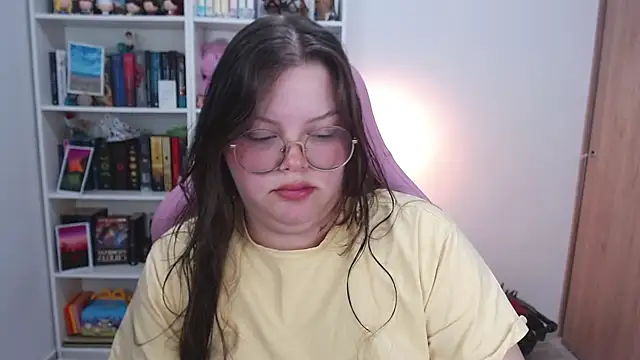 Gabiwaifu online show from 04-26-26, 05:16