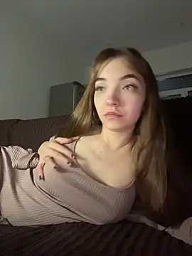 Snapshot of BarbaraFantasy chatting on 02-22-26, 08:18 BarbaraFantasy online show from 02-22-26, 08:18