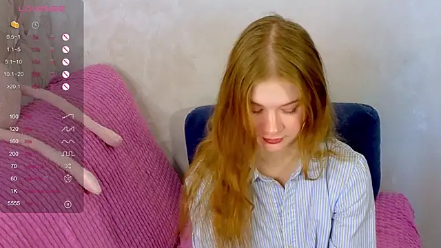 TrissMerigold9 online show from 09-17-25, 08:27