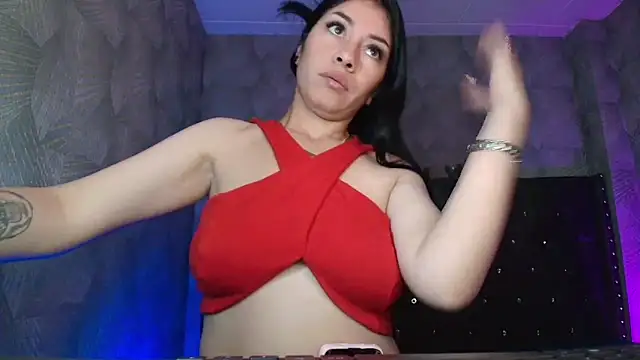 Snapshot of AnnaliOlsenX chatting on 05-27-26, 06:16 AnnaliOlsenX online show from 05-27-26, 06:16
