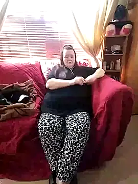 Snapshot of Bayou_Woman68 chatting on 09-20-25, 03:57 Bayou Woman68 online show from 09-20-25, 03:57