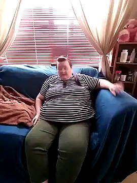 Snapshot of Bayou_Woman68 chatting on 02-17-26, 07:09 Bayou Woman68 online show from 02-17-26, 07:09