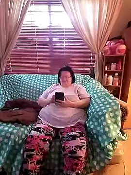 Bayou Woman68 online show from 07-18-26, 03:16