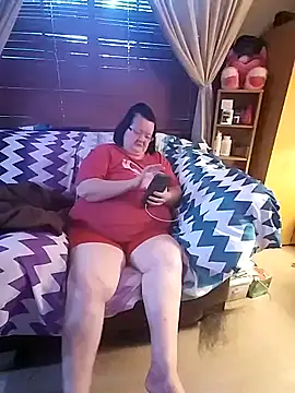 Bayou Woman68 online show from 07-27-26, 12:39