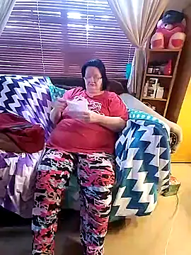 Bayou Woman68 online show from 07-28-26, 04:39