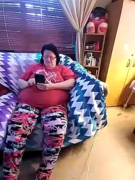 Bayou Woman68 online show from 07-28-26, 11:37