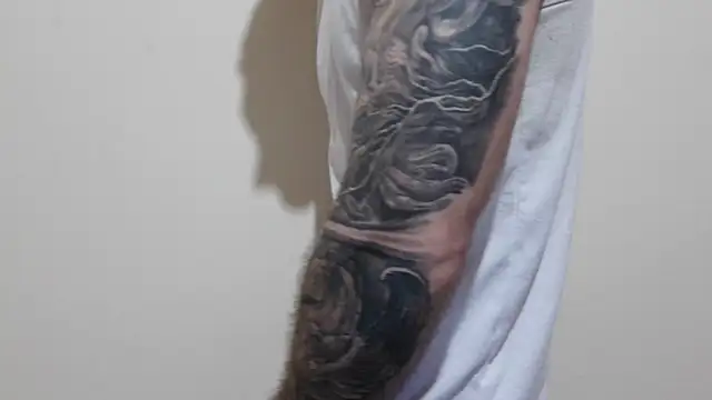 Snapshot of Kenner_fox77 chatting on 02-28-25, 04:54 Kenner fox77 online show from 02-28-25, 04:54