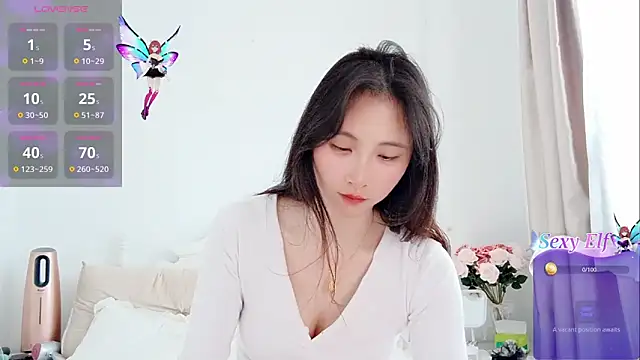 Snapshot of cathy00 chatting on 03-12-25, 01:03 cathy00 online show from 03-12-25, 01:03