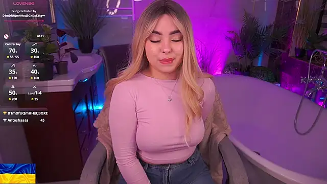 SusieWood online show from 04-16-26, 08:09