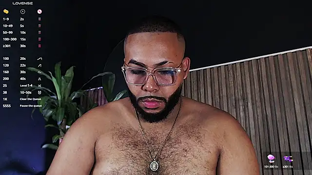 DilanJonnes  online show from 12-22-24, 10:04