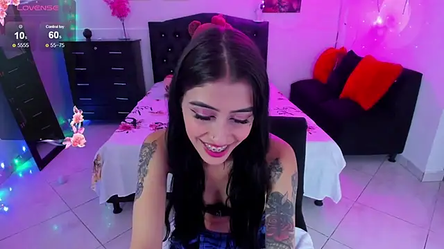 Melanny lopez18 online show from 11-27-25, 08:22