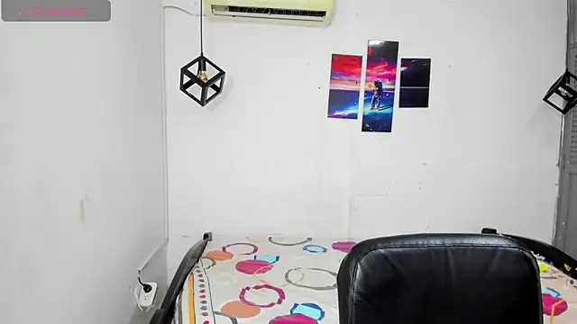 emy 0 online show from 12-24-24, 03:27