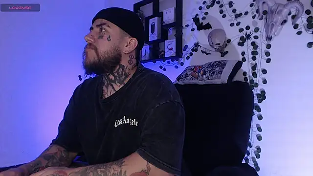 Snapshot of Ash_gusbig chatting on 12-09-24, 10:30 Ash gusbig online show from 12-09-24, 10:30