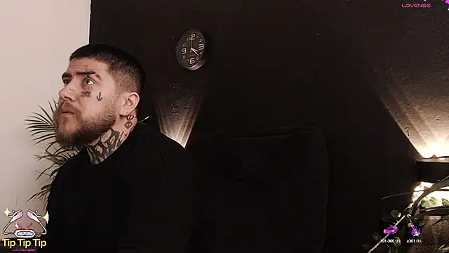 Snapshot of Ash_gusbig chatting on 01-16-25, 05:23 Ash gusbig online show from 01-16-25, 05:23