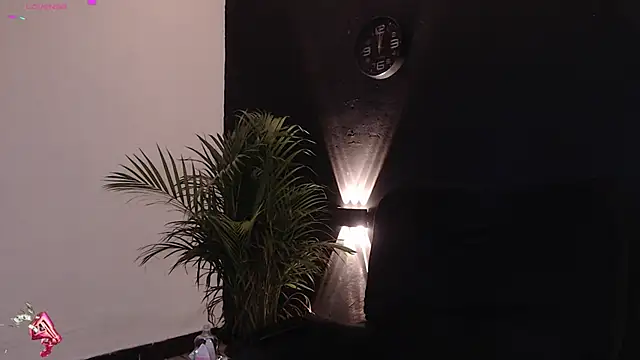 Snapshot of Ash_gusbig chatting on 02-21-25, 03:34 Ash gusbig online show from 02-21-25, 03:34