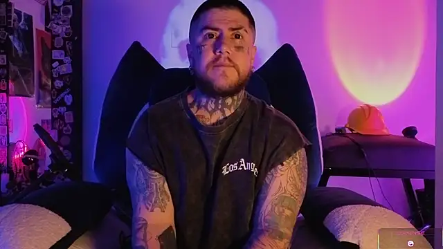 Ash gusbig online show from 12-19-25, 03:02