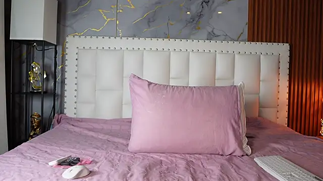 indianschoolgirl online show from 05-23-26, 07:40