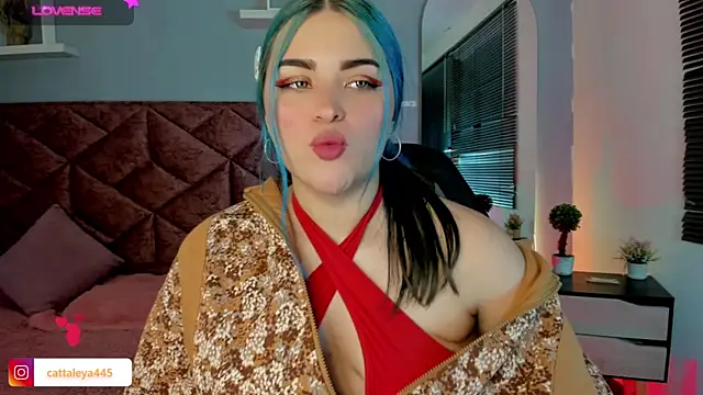 Snapshot of cattaleya___ chatting on 01-16-25, 06:25 cattaleya online show from 01-16-25, 06:25