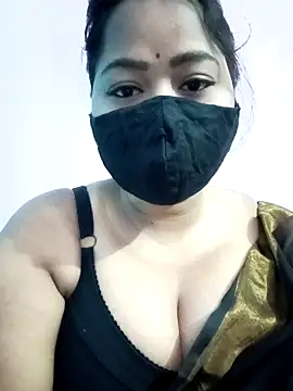 Snapshot of Samarya-78 chatting on 02-02-25, 03:10 Samarya-78 online show from 02-02-25, 03:10