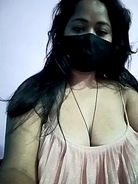 Snapshot of Samarya-78 chatting on 02-05-25, 07:18 Samarya-78 online show from 02-05-25, 07:18