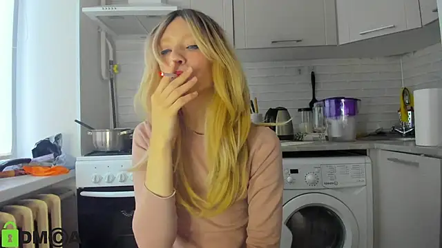  Alice Kitty online show from 12-05-24, 08:33