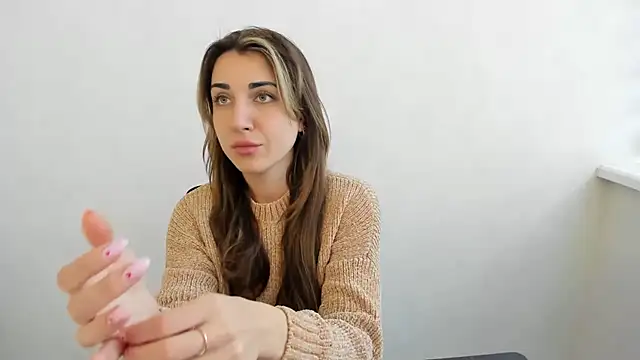 Snapshot of Summmmersky chatting on 02-17-25, 01:21 Summmmersky online show from 02-17-25, 01:21