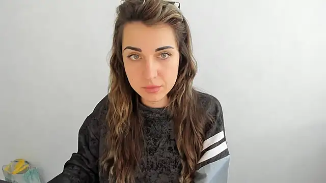 Snapshot of Summmmersky chatting on 03-07-25, 11:40 Summmmersky online show from 03-07-25, 11:40