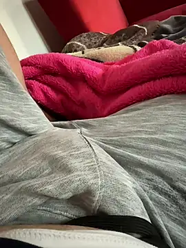 Snapshot of Anton1s1 chatting on 02-26-26, 03:44 Anton1s1 online show from 02-26-26, 03:44