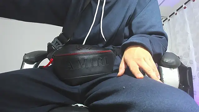 Snapshot of FrannBoy chatting on 01-14-26, 03:45 FrannBoy online show from 01-14-26, 03:45