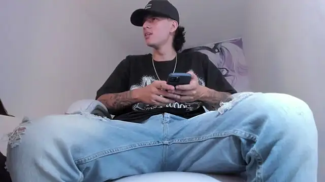 FrannBoy online show from 03-18-26, 04:15